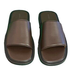 Bottega Veneta 667087 Vienna Calf Leather Sandals, rubber sole, Size 41, 43